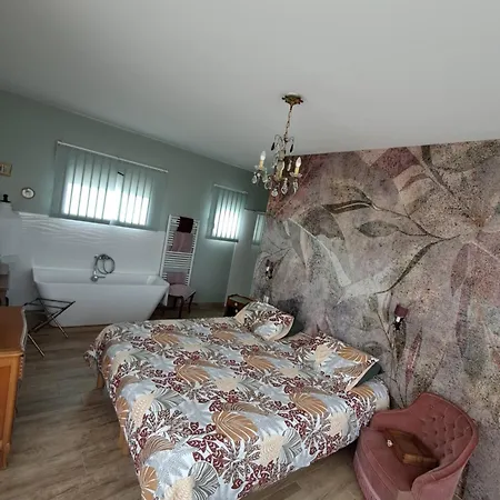 Le Grand Jardin Bed & Breakfast